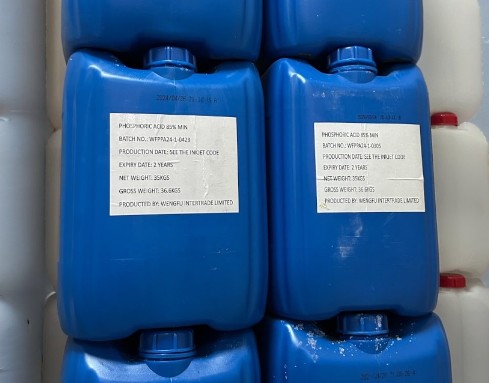 Велика синя тара для зберігання хімікатів | Хімреактиви